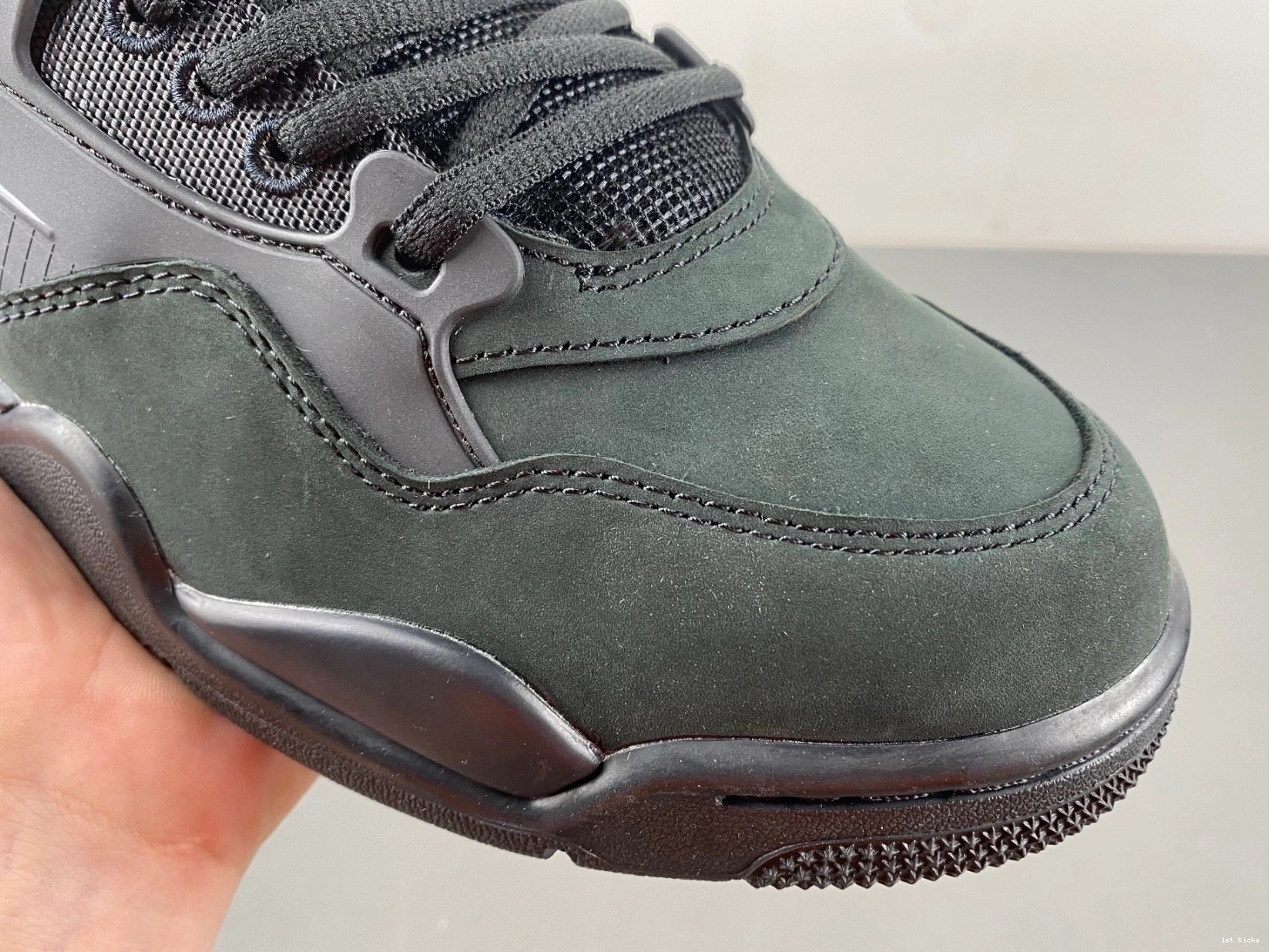 - Jordan Black 4 Men's Cat FQ7939-004 RM 1009